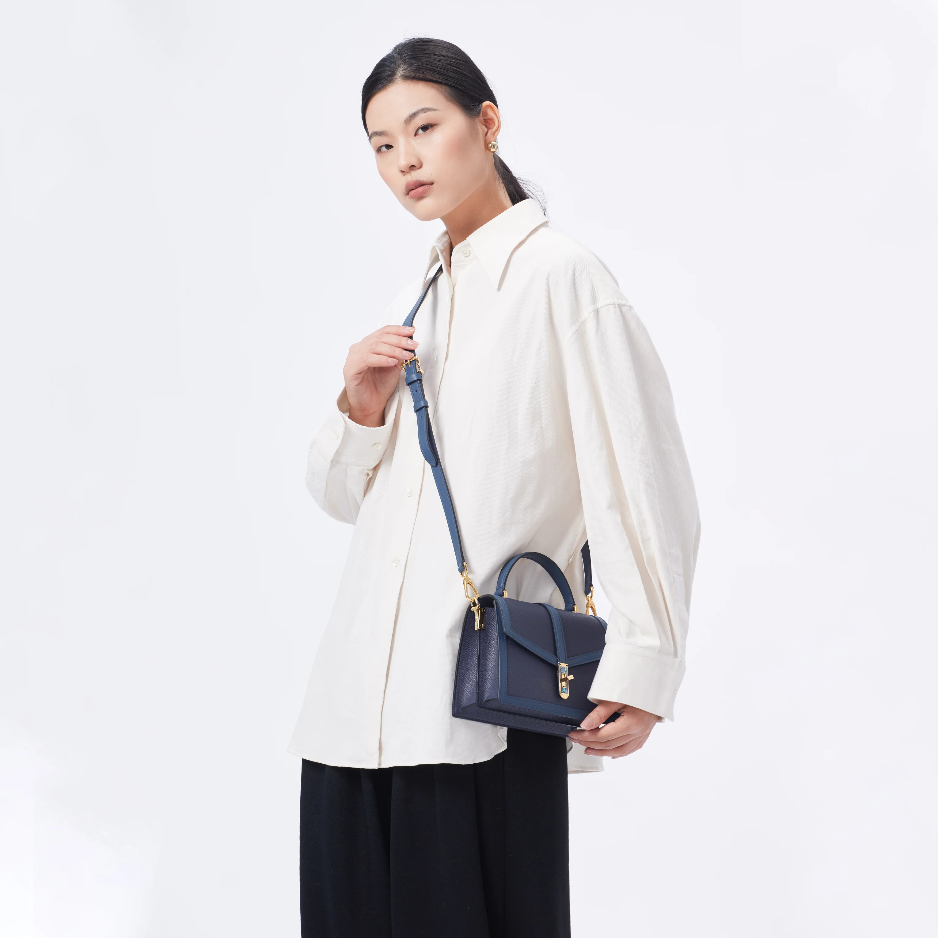 Handmade Genuine Leather Organ Crossbody Bag